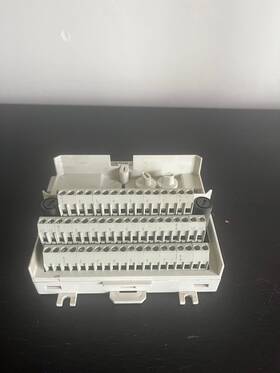 3bse046966r1 Abb Tu839 Extended Terminal Block 8 Channel Io