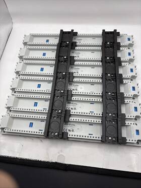 141a-wm45 Allen-bradley 141awm45 Mounting Module Adapters Series A Oben / Top Lot Of 6
