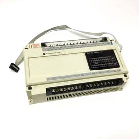 1745-e153 Allen-bradley Slc-150 Programmable Controller Expansion Unit