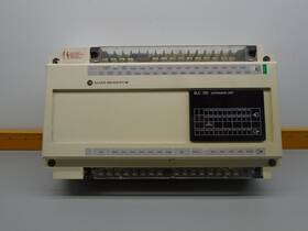 1745-lp154 Allen-bradley 1745-e154 /a Slc 150 Expansion Unit 1745e154 W525