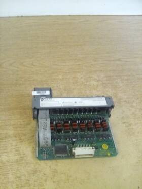 1746-o816 Allen-bradley Slc 500 Series C Output Module