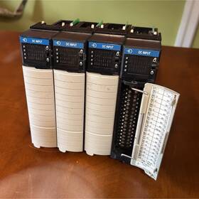 Allen-bradley 1756-ib32b Allen-bradley Controllogix Dc Input Module 32pt 24vdc Lot Of 4
