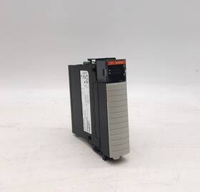 1756-oa16ik Allen-bradley Controllogix 16 Point Digital Output Module