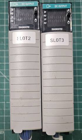 1756-og16 Allen-bradley / A Controllogix 16 Point Dc Output Module