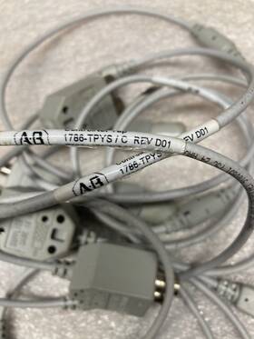 1786-typs Allen-bradley For Control Net Bnc With Cap/cover Used