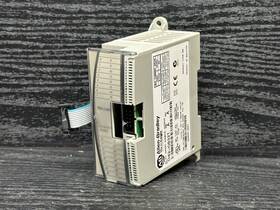 Iillc-000473 Allen-bradley 1762-ob32t 1762-0b32t Ser A Micrologix 1200 Output Module 24vdc #3
