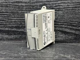 Iillc-000706 Allen-bradley 1762-ob16 1762-0b16 A Micrologix 1200 Output Module 24vdc Source