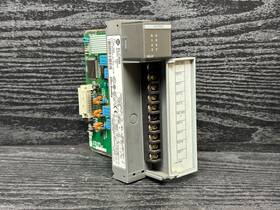 Iillc-002145 Allen-bradley 1746-ow8 1746-0w8 Ser A Slc 500 Output Module 8 Channel Relay Wht