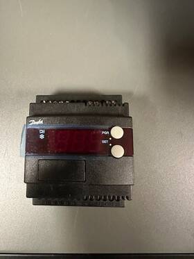 084b7086 Danfoss Ekc-315a Ekc 315a Controller Used Working Removed From Unit
