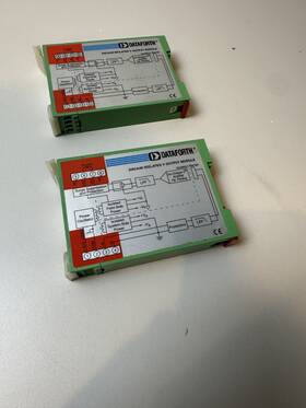 Dsca49-05 Dataforth Lot Of 2 Isolated Voltage Output Modules