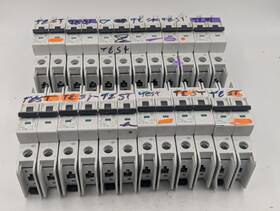 Faz-c10 Eaton Faz-c10/2-na Circuit Breaker 10a 2-pole Used Lot Of 12 Breakers