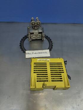 A03b-0815-c004 Fanuc I/o Module Used From Running Machine