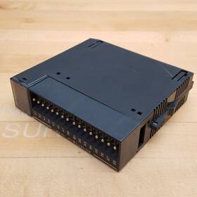 Ic693acc300c Fanuc Input Simulator Module 16 Point - Used