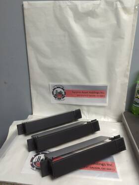 44c715527-001 Ge Fanuc Module Casing With Cover Door Lot Of 3 Pre-owned