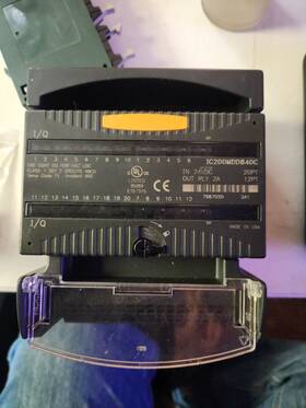 Ic200mdd840c Ge Fanuc 24vdc Input - 2a Rly Out