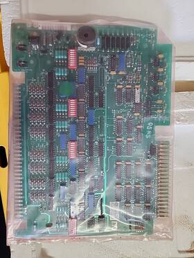 Ic600yb811d Ge Fanuc / Ic600yb811 Series Six Module With Faceplate Packaging