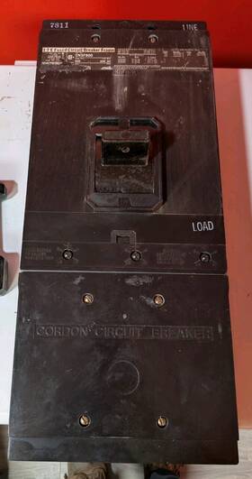 Cn3-f800 Gould / I-t-e Ite Cn3f800 800a 600v 3-pole Circuit Breaker Frame Refurbished Free Shipping