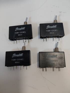 70m-osw1 Grayhill Lot Of 4 Test Switch Free Shipping