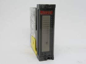 900h03-0102 Honeywell Digital Output Module 8 Channel 120/240vac Used