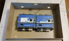 S321-ip Johnson Controls Lot Of 2 Network Controllers In Enclouser See The Video