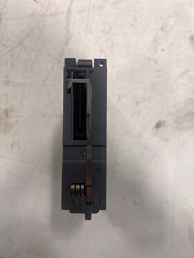 Qy68a Mitsubishi Output Module Used