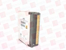 042701664 Modicon Schneider Electric / Used