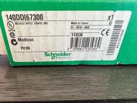 140ddi67300 Modicon Schneider Electric / - New Open Box