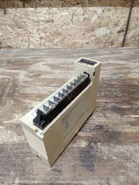 C200h-id211 Omron Input Unit