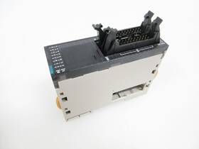 Cj1w-md232 Omron Digital I/o Unit 16 X 24 Vdc Input Cj1w