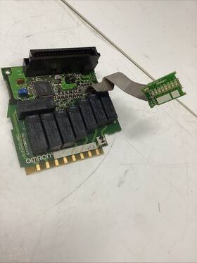 Cqm1-oc224-1 Omron Plc Output Module Relay Board. U-922