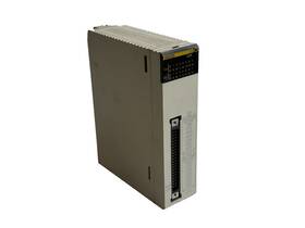 Omron Cs1w-0d232 Used Output Unit