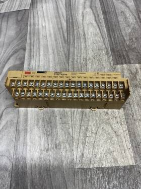 G72c-vid16 Omron Remote Terminal Module 24vdc #4015pt7