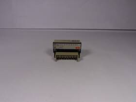 Srt2-id08-1 Omron Input Module 24vdc 8 Point Used