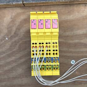 Phoenix Contact 167/175/203 Hw/fw/fw 03/201/100