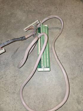 Um45-flk50 Phoenix Contact 2962890 Um45-flk50/32im/plc With Cable