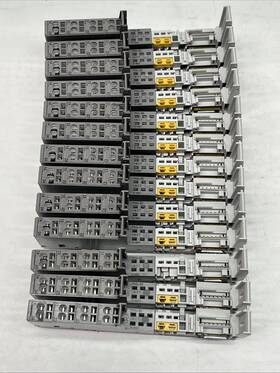 314651 Pilz 13x Pssu Bs 1/8 C-t Base Module For Supply Voltage Modules