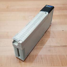 140dd035310 Schneider Electric Modicon Quantum Output Module 24vdc Out 4x8