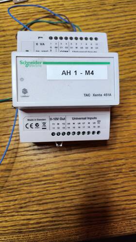 007302850 Schneider Electric Tac Xenta 451a Input Output Module