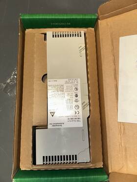 140aii33010 Schneider Electric Modicon Quantum Rtd/tc Input Module 8ch