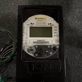 Ion8650 Schneider Square D Power Logic Revenue Grade Meter With Extras