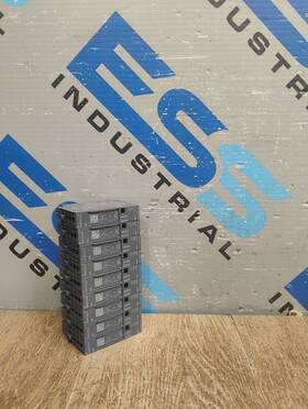 132-6bf01-0ba0 Siemens Lot Of 9 6es7 Output Module