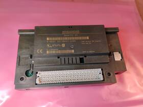 133-0bh01-0xb0 Siemens 133-obho1-oxbo Simatic S7 Digital Input/ Output Module Et200b-8di/8d0