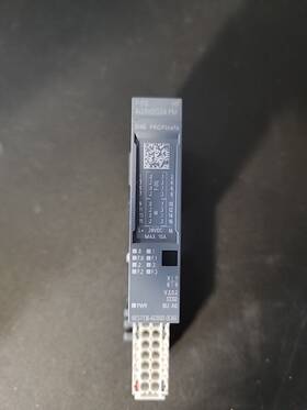 136-6db00-0ca0 Siemens Safety Output Module 6es7
