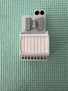 16357-144 Siemens Moore Field Termination Unit Model Io-sn18-ft