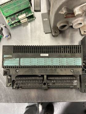 193-0cb10-0xa0 Siemens 200b-16do/2a Et 200l Digital Output Module With Terminal Used