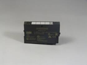 6es7-138-4dc01-0ab0 Siemens Module 5v 204khz 1step Used