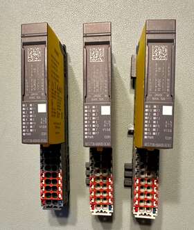 6es71366ba000ca0 Siemens A Total Of 3 Et200sp 6es7 136-6ba00-0ca0 Safety Input Modules With Bases