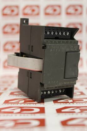 6es7223-1hf20-0xa0 Siemens S7-200 Digital I/o Card Used Upp