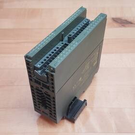 7322-1bl00-0aa0 Siemens 6es Simatic S7 Output Module - Used