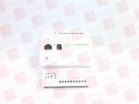Tacxenta401u8 Tac 401-u8 Schneider Electric Xenta / Used